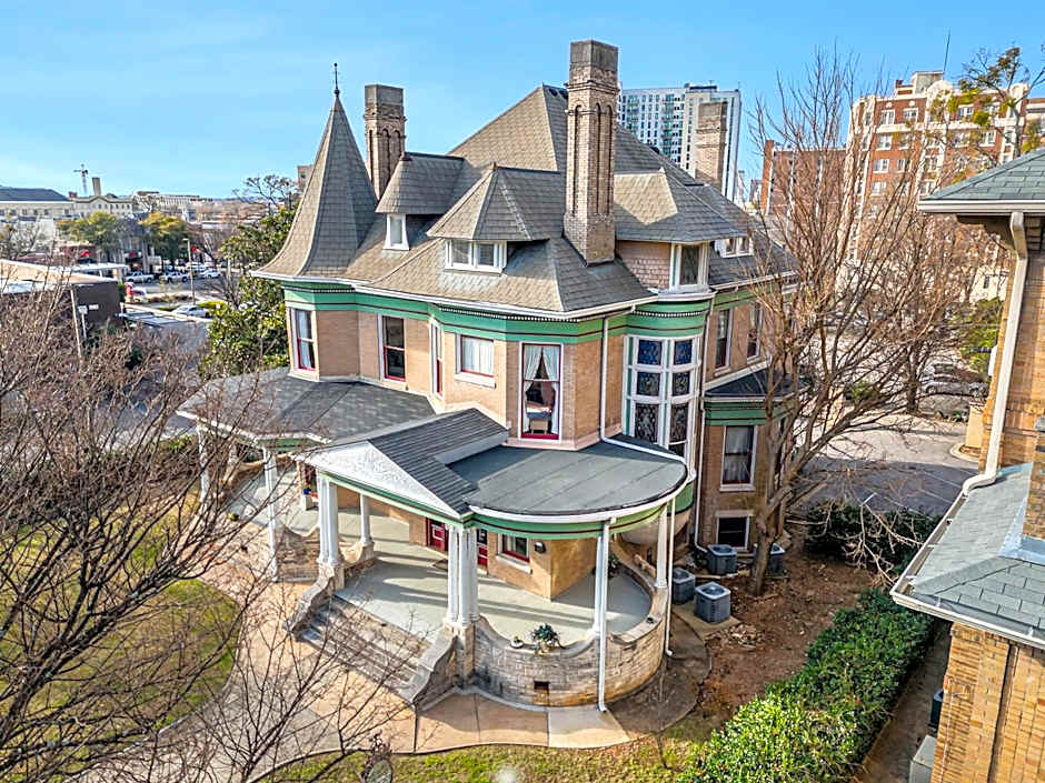 Hassinger Daniels Guest House