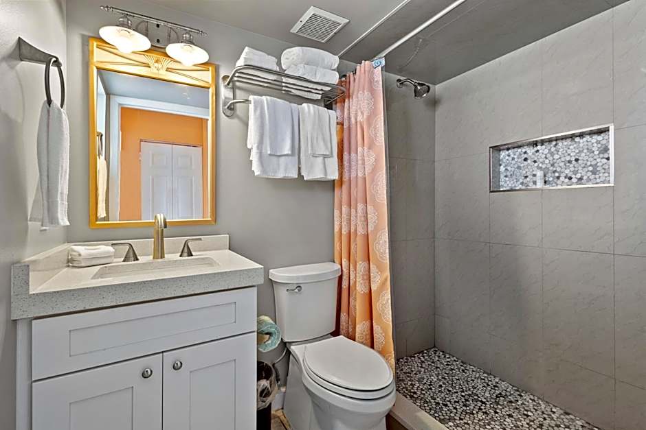 Ocean View Hotel Room with Balcony- 2 Full Beds #24