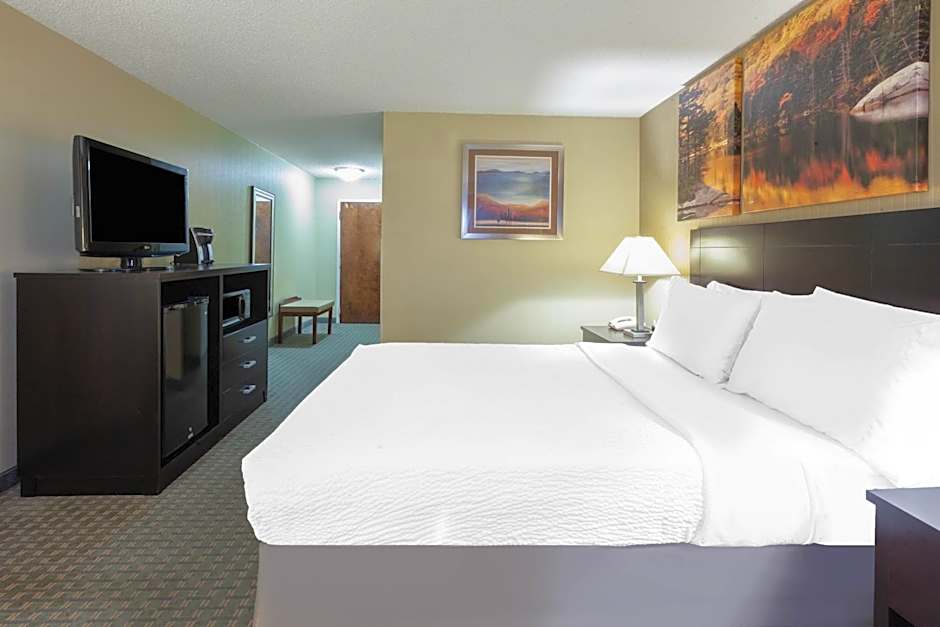 Days Inn by Wyndham Plattsburgh