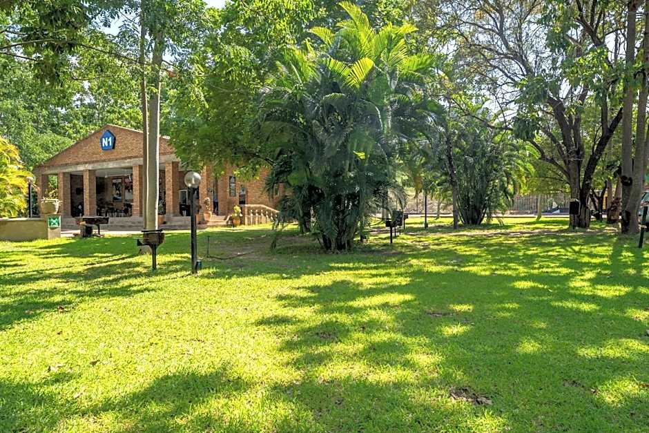 N1 Hotel & Campsite Victoria Falls