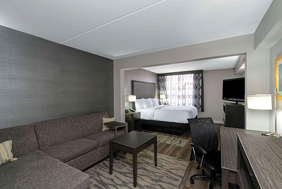 La Quinta by Wyndham Raleigh Downtown North