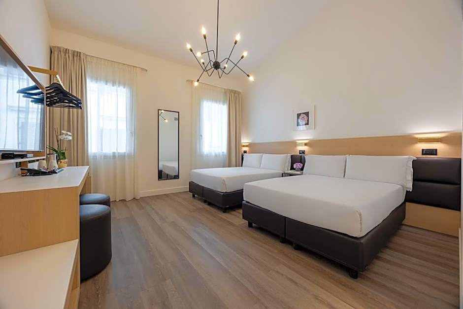 Globus Urban Hotel
