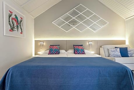 Bungalow with Sea View