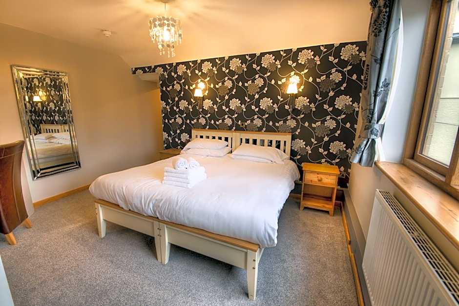 The Elephant & Castle Hotel