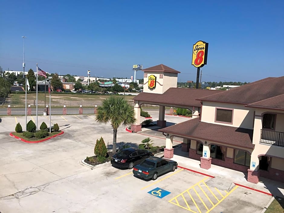 Super 8 by Wyndham Humble/Fm 1960/Hwy 59