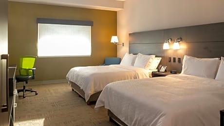 Standard Room with Two Queen Beds