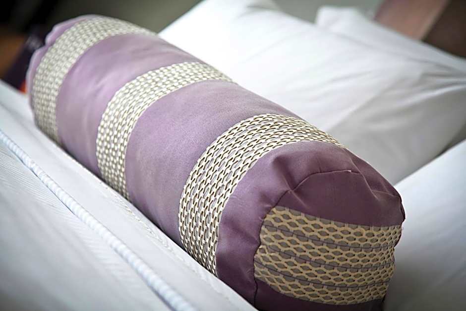 HS HOTSSON Hotel Leon