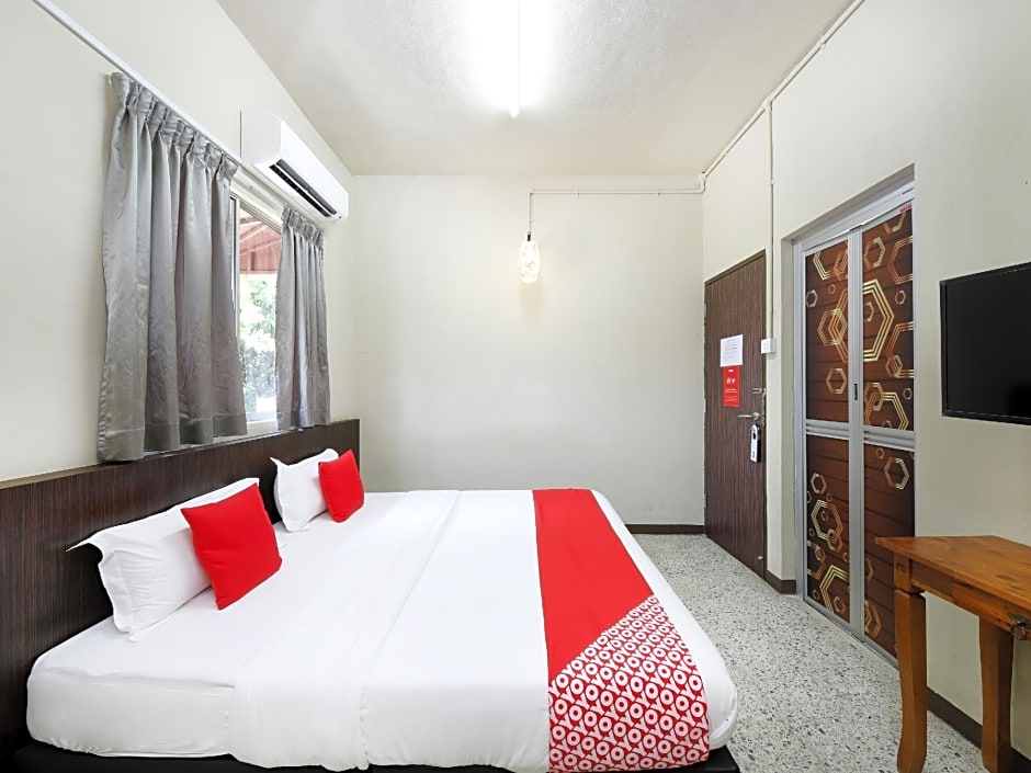OYO 507 Aikka Hotel