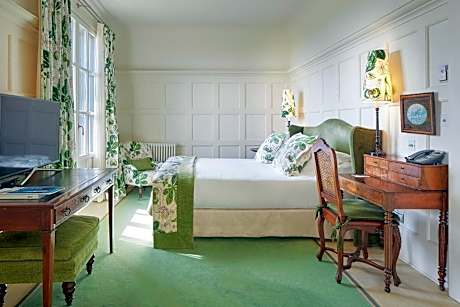 Double Room with Balcony and Sea View