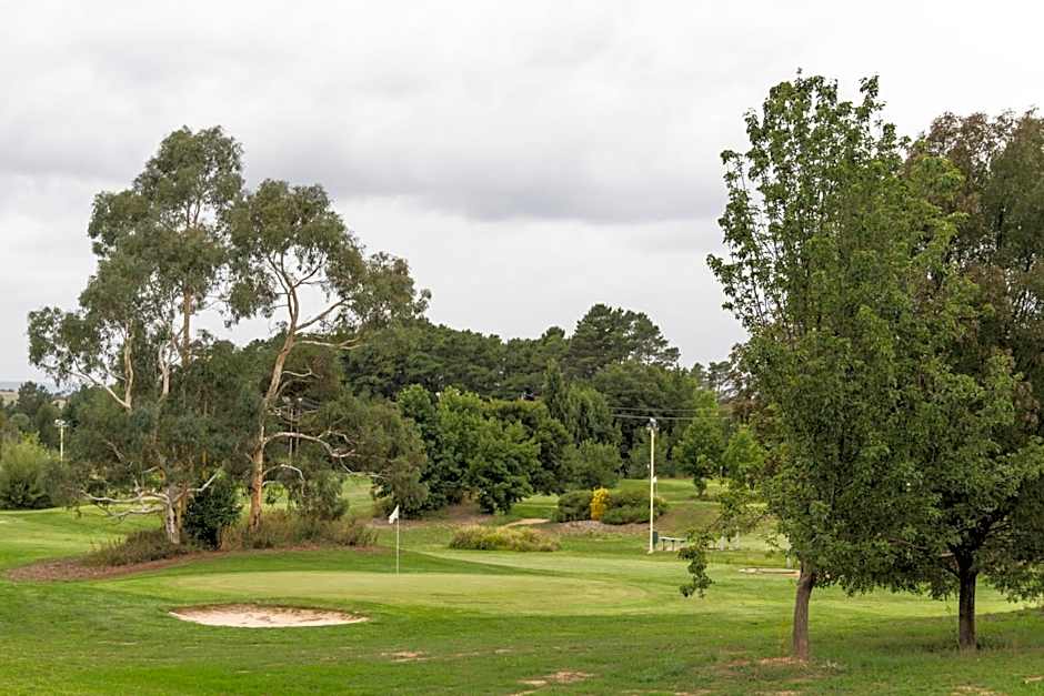 Abode Narrabundah