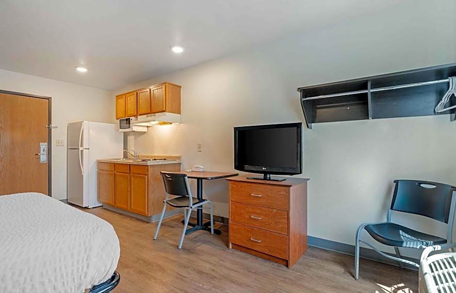 Extended Stay America Select Suites - Indianapolis - Lawrence