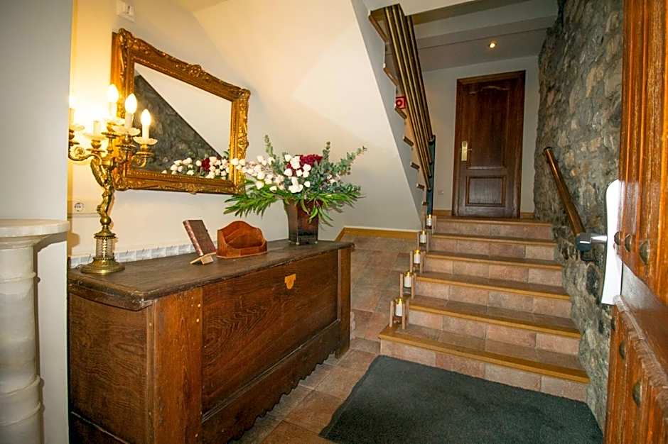 HOTEL EL Alboroque
