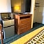 Harrisonville Inn & Suites