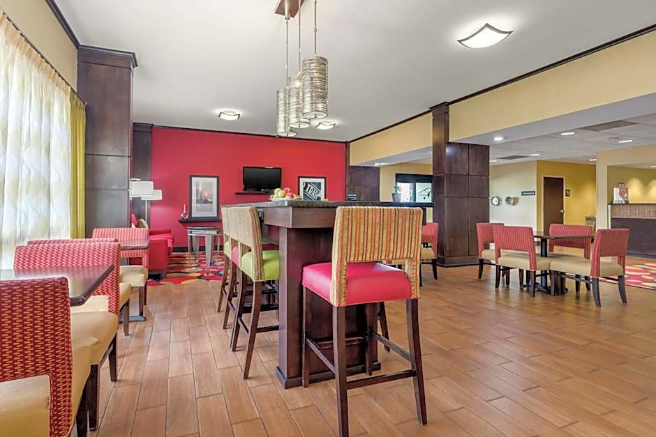 Hampton Inn By Hilton Brookhaven