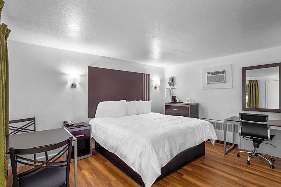 Americas Best Value Inn Jonesville Hillsdale