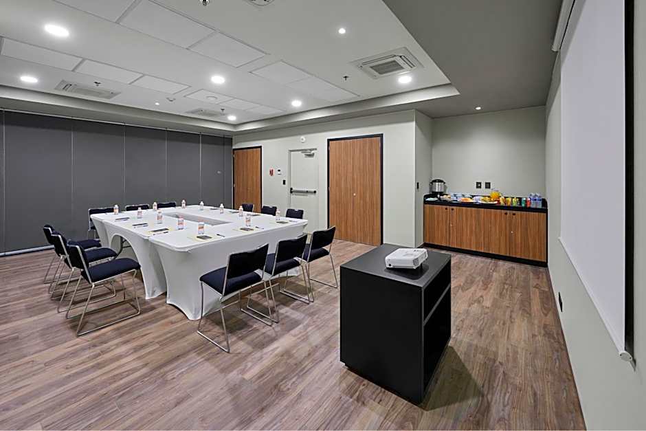 City Express Plus by Marriott Ensenada