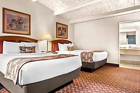 Queen Room with Two Queen Beds - Non-Smoking