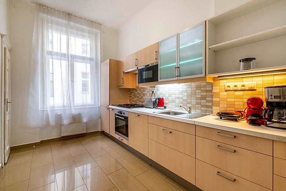 Old Town - Templova Apartments