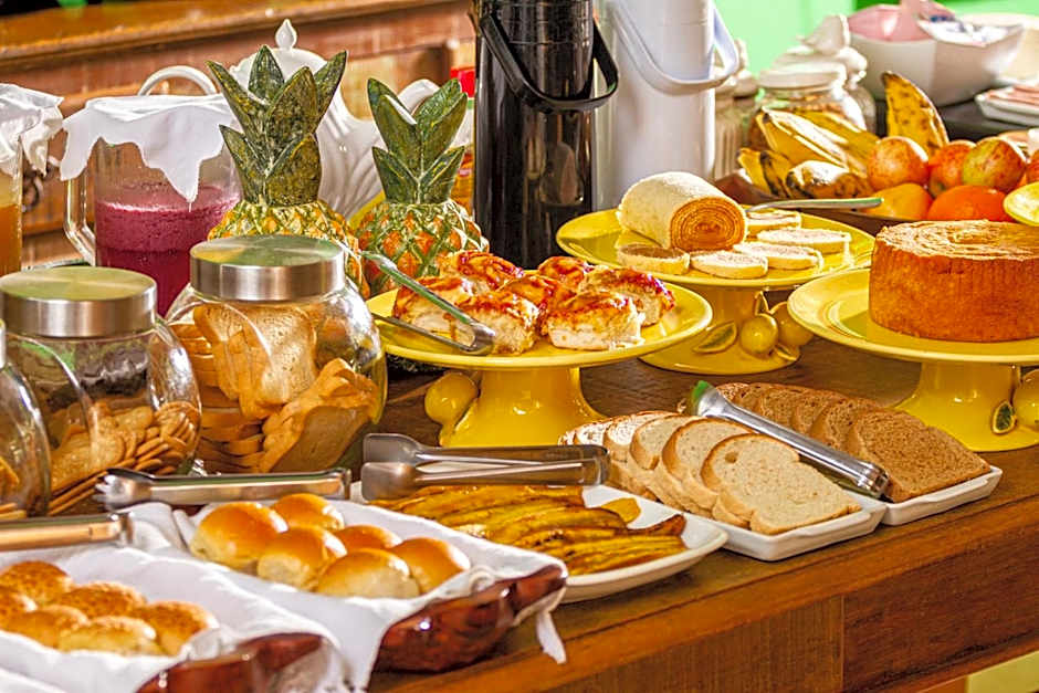 Charme da Vila Suítes