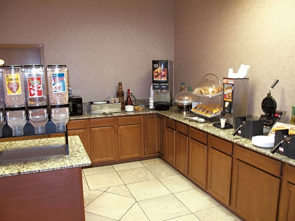 La Quinta Inn by Wyndham Columbia SE / Fort Jackson