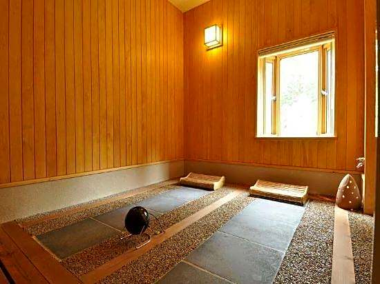 Healing Inn White Pension