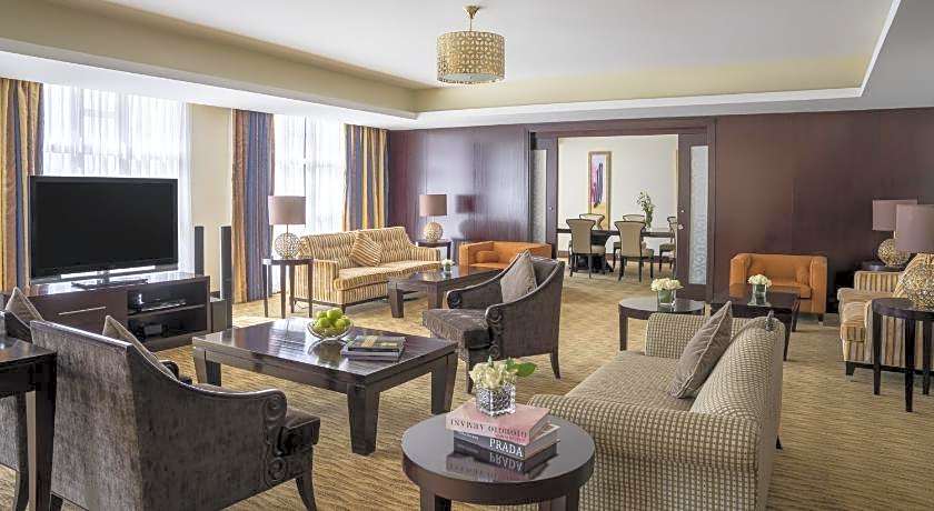 Anwar Al Madinah Movenpick Hotel