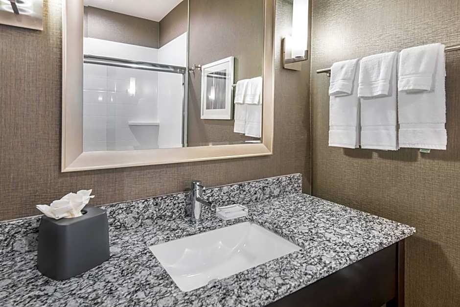 Holiday Inn Hotel & Suites Milpitas By IHG