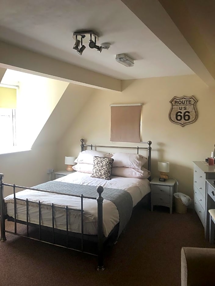 Foto 1 de 7 de Standard 1 Double Bed or 2 Beds, Street View