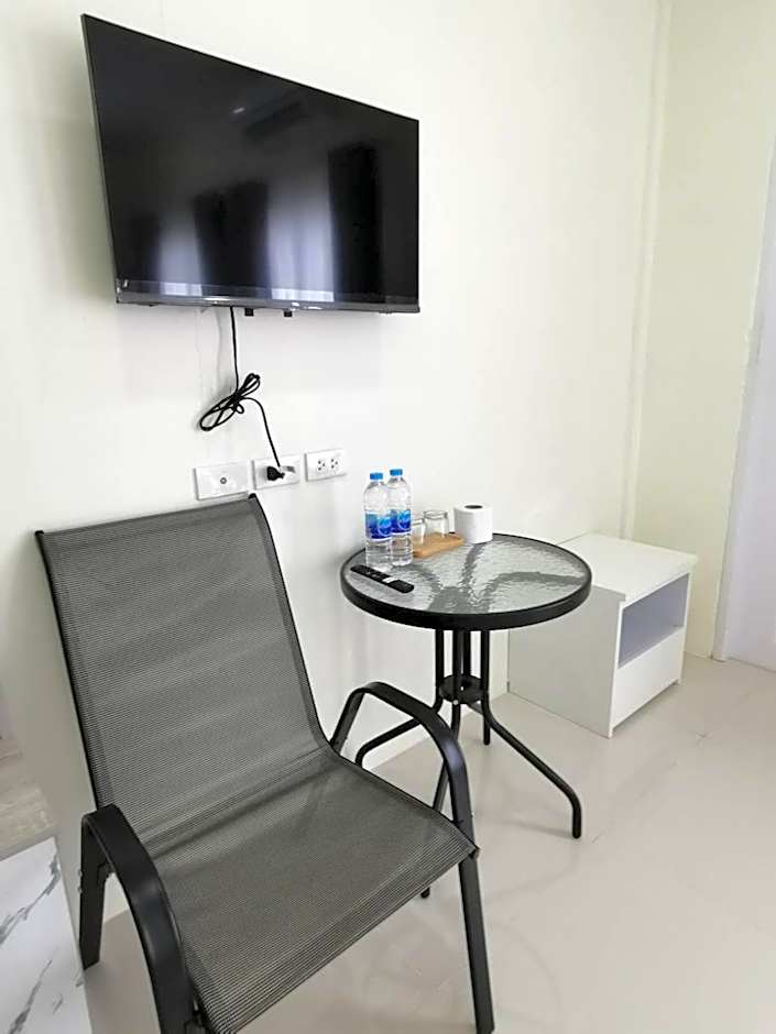 NST Boutique เอ็นเอสทีบูทีค