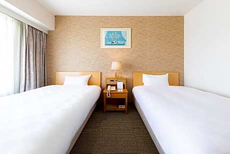 Economy Twin Room - Non-Smoking
