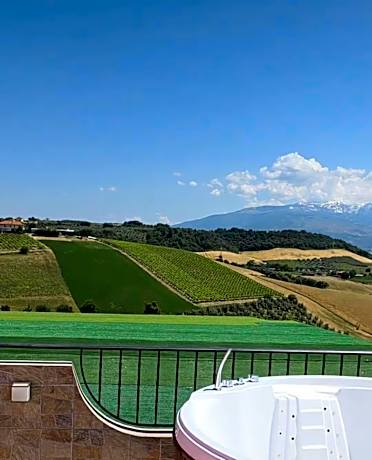 Suite with Mountain View