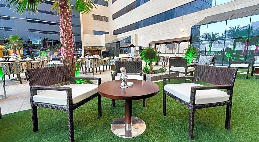 Makkah Al Aziziah By IHG