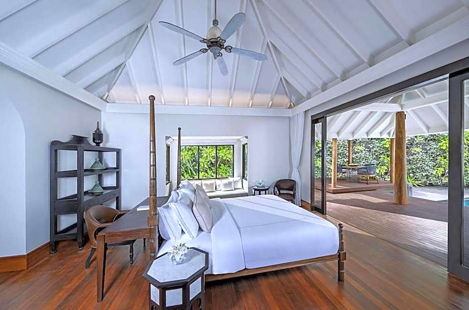 Anantara Kihavah Villas Resort