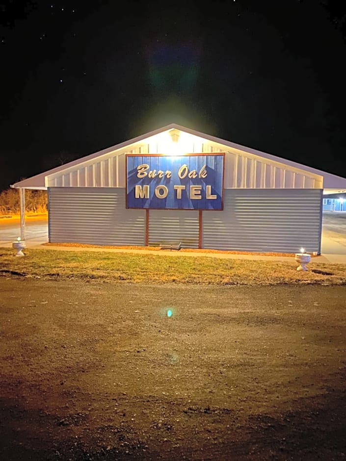 Burr Oak Motel
