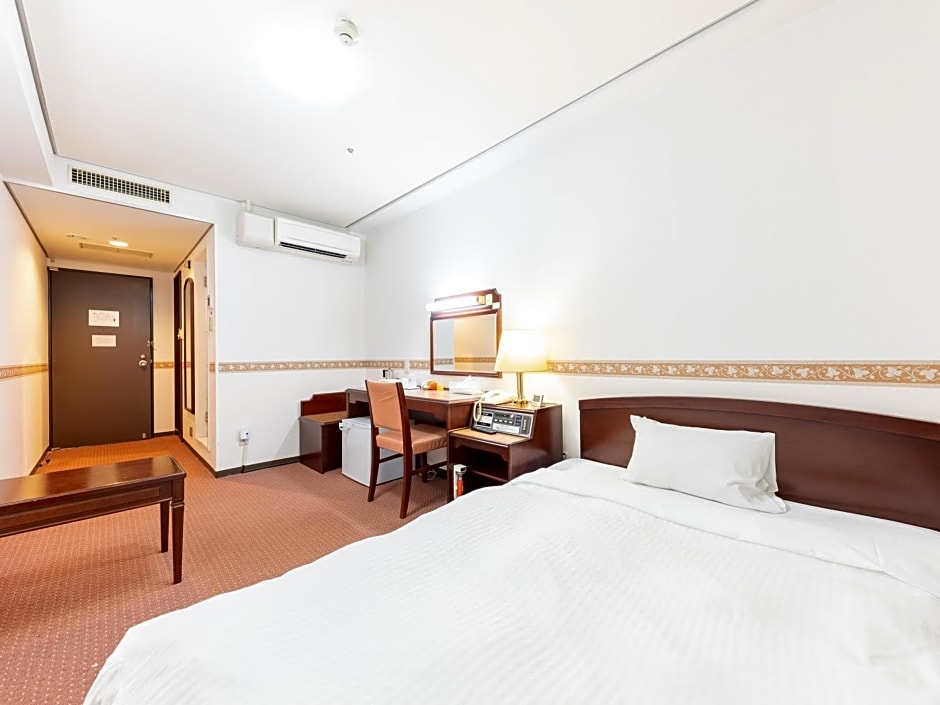 Tabist Ams Hotel Sakuragicho