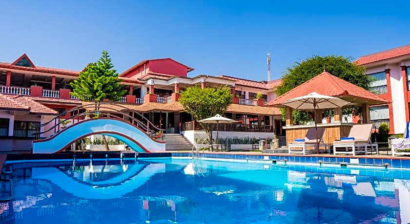 Hotel Pokhara Grande