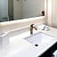 Home2 Suites by Hilton Columbia Downtown