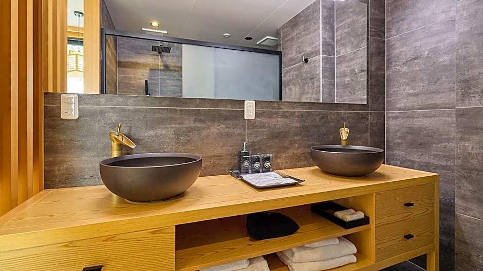 Kumonoue Fuji Hotel Deluxe room - Mt Fuji view with open-air bath