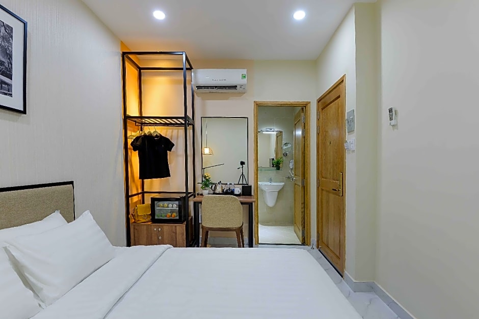 Akoya Saigon Central Hotel