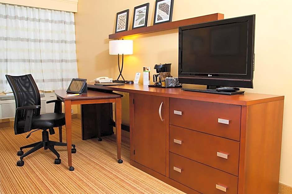 Courtyard by Marriott La Crosse Downtown/Mississippi Riverfront