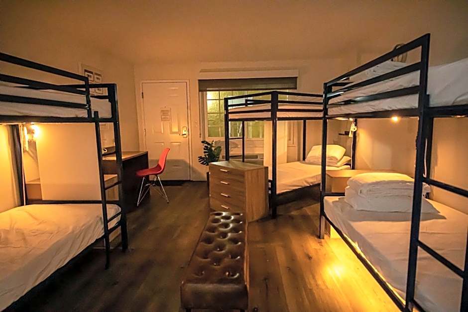Bposhtels Anaheim