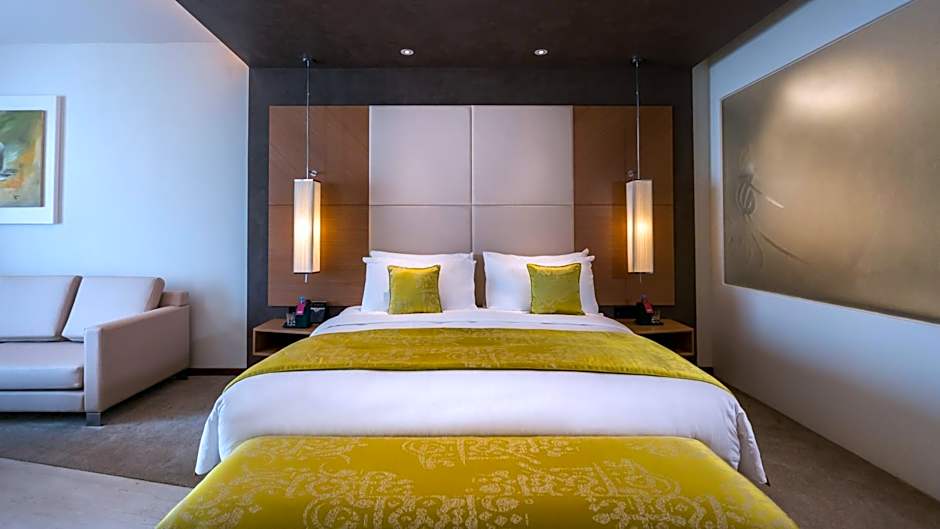 Mövenpick Hotel du Lac Tunis