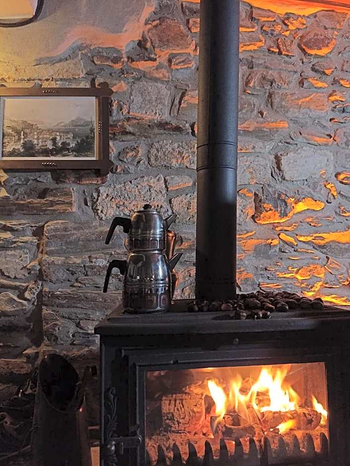 Helvacılar Konağı