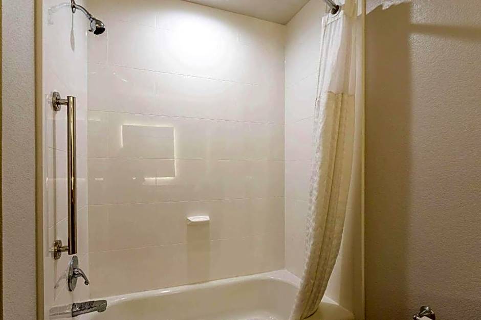 Comfort Inn & Suites Hot Springs Midtown