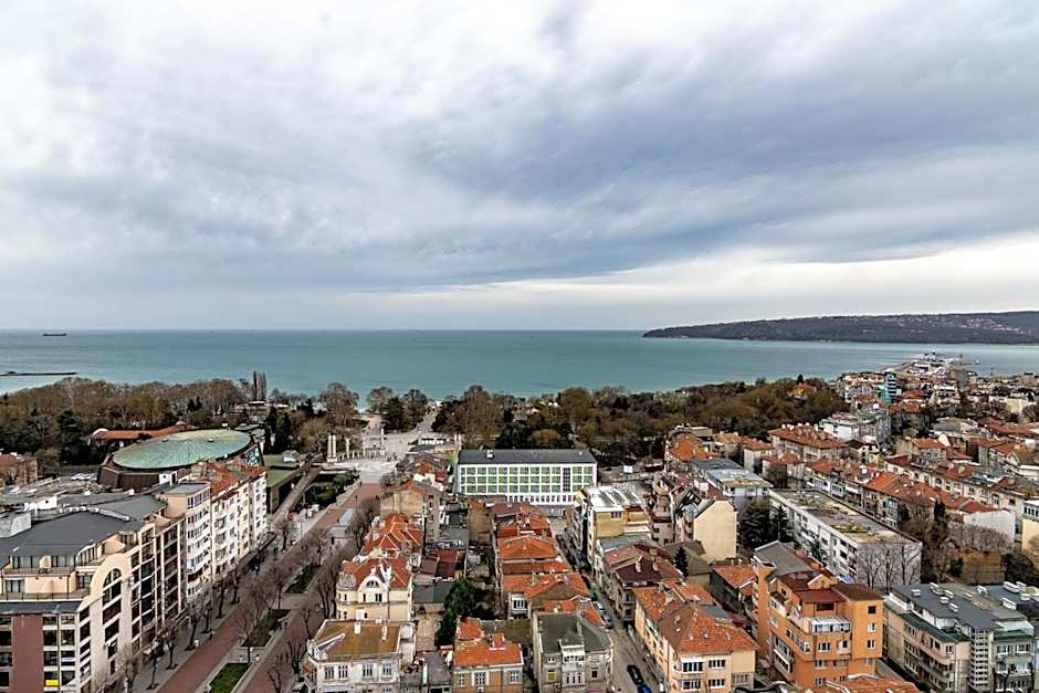 Hotel Cherno More