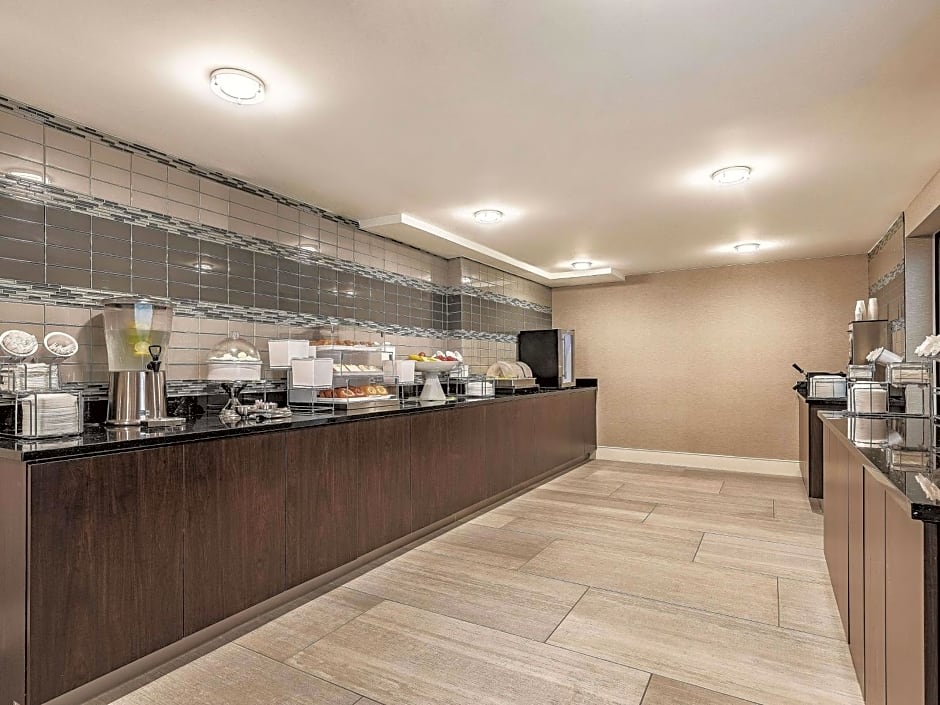 La Quinta by Wyndham Portland
