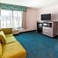 La Quinta Inn & Suites by Wyndham St Paul-Woodbury