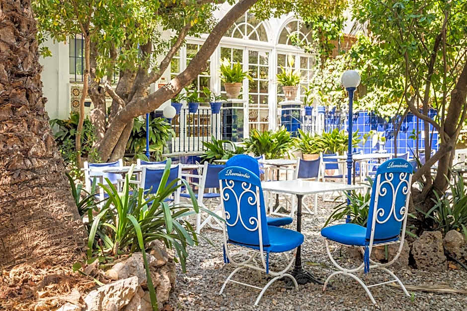 Hotel Medium Romantic