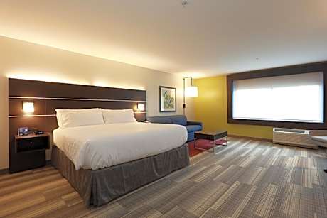 King Leisure - Nonsmoking