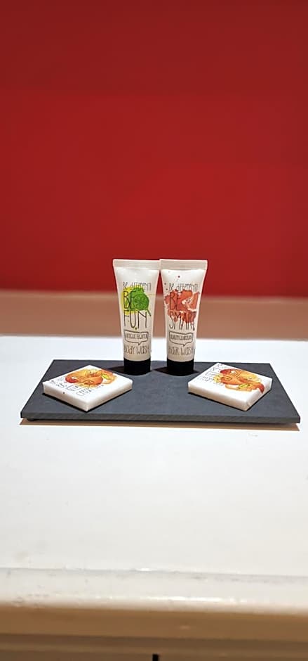 Bonny Brae House by Woodland Park